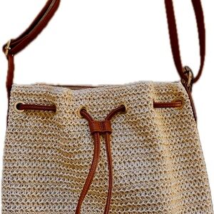 Montce Woven Straw Women's Bucket Bag Purse ~  NEW wTAG